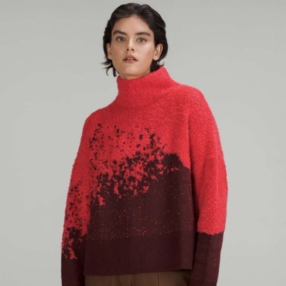 lululemon athletica Sweaters - LULULEMON ombre knit textured turtleneck - size small